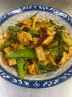 Best Chicken w. Garlic Sauce in Geneva, OH